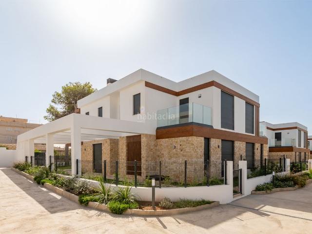 Casa adosada en venta en Baleares Capdepera, Cala Ratjada. Casas adosadas.