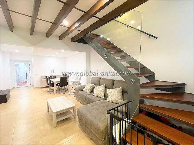 Casa adosada en venta en Baleares Manacor, Manacor Centre. Exclusiva casa adosada reformada en el corazón de Manacor Ref. C20192. Casas adosadas.
