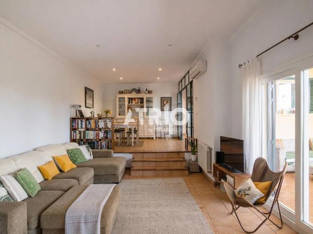 Casa adosada en venta en Baleares Marratxí, Pòrtol. CHALET PAREADO EN PÒRTOL ESPACIO, LUZ Y CONFORT EN UN ENTORNO PRIVILEGIADO. Casas adosadas.