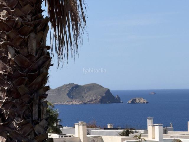 Casa adosada en venta en Baleares Sant Josep de sa Talaia, Cala Vedella Cala Tarida. Exclusiva vivienda esquinera con vistas abiertas al mar en Cala Tarida, Ibiza. Casas adosadas Sant Josep de sa.