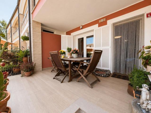Casa adosada en venta en Baleares Santa Margalida, Can Picafort. ADOSADO EXCLUSIVO DE 4 DORMITORIOS CON GARAJE, TERRAZAS Y EXCELENTES CALIDADES EN CAN PICAFORT. Casas adosadas Santa.