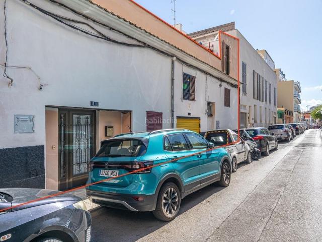 Casa adosada en venta en Baleares Palma de Mallorca, El Terreno. Oportunidad única de inversión en Palma con gran potencial de desarrollo y rentabilidad. Casas adosadas Palma de.