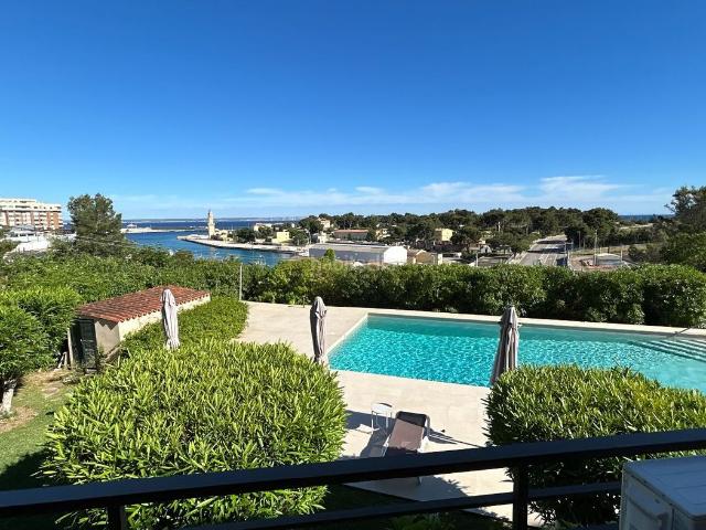 Casa adosada en venta en Baleares Palma de Mallorca, La Bonanova. Adosado de 222 m2 con vistas al mar en Palma de Mallorca, Bonanova. Casas adosadas Palma de.