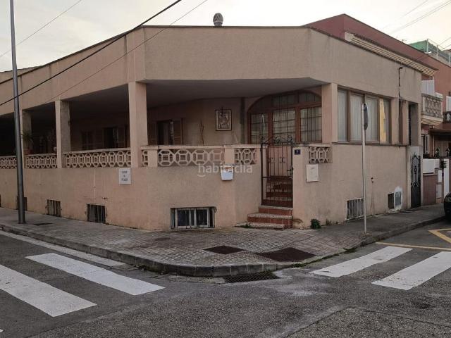 Casa adosada en venta en Baleares Palma de Mallorca, S´Arenal. SEMI REFORMADO. Casas adosadas Palma de.