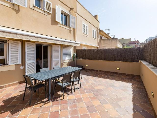 Casa adosada en venta en Baleares Palma de Mallorca, Son Ferriol. Amplio adosado en Son Ferriol. Casas adosadas Palma de.