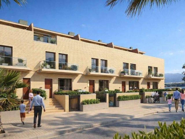 Casa adosada en Venta en Balerma
