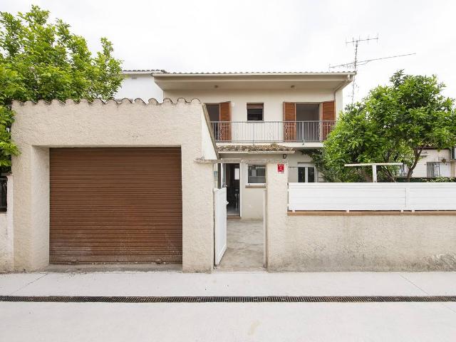 Casa adosada en Venta en Banyoles