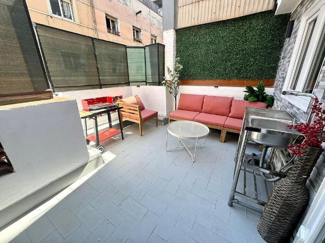 Casa adosada en venta en Barcelona, de 110 m² 3 habitaciones por 520.000