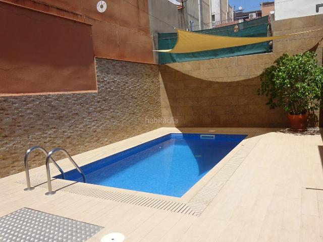 Casa adosada en venta en Barcelona, Sant Andreu de Palomar. FANTÁSTICA CASA EN EL CORAZÓN DE SANT ANDREU. Casas adosadas.