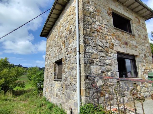 Casa adosada en venta en Bareyo, Güemes. CASA ADOSADA DE PIEDRA EN ZONA BAREYO, CANTABRIA. Casas adosadas.