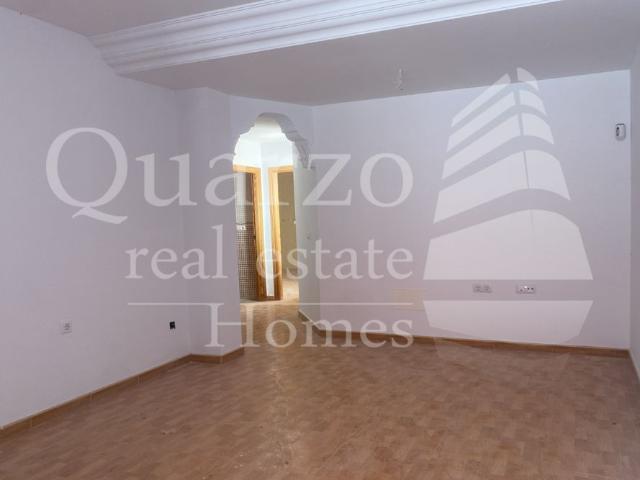 Casa adosada en Venta en Barrax