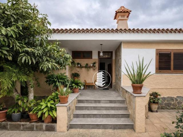 Casa adosada en Venta en Barranco Hondo
