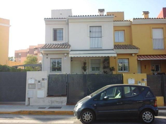 Casa adosada en Venta en Barrio Alto