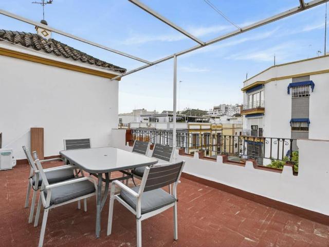 Casa adosada en Venta en Barrio del Nervión