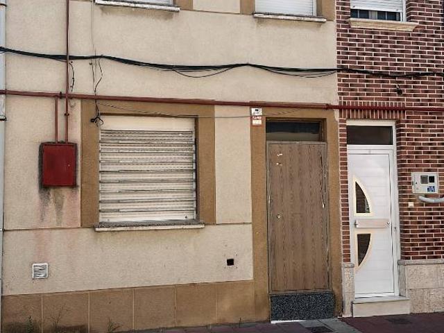 Casa adosada en Venta en Barrio España