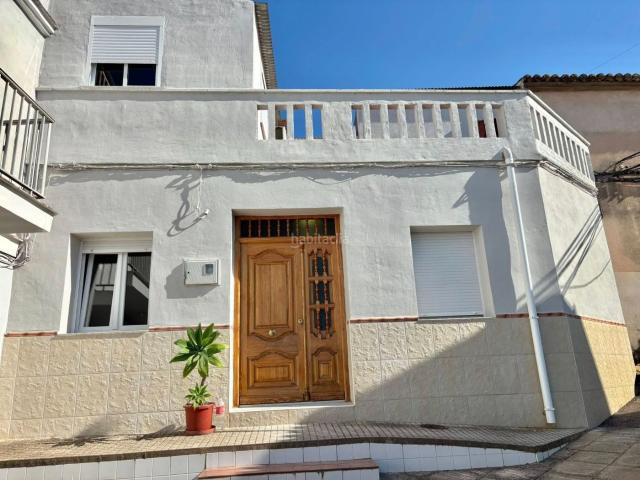 Casa adosada en venta en Barxeta. preciosa y coqueta casa. Casas adosadas.