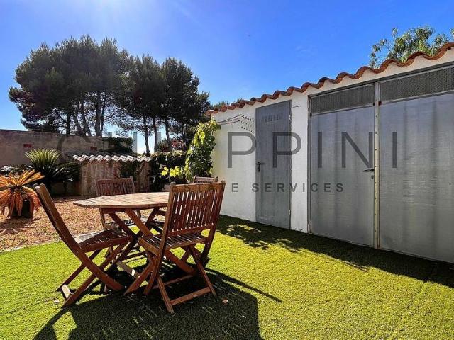 Casa adosada en venta en Begur, de 110 m² 3 habitaciones por 380.000