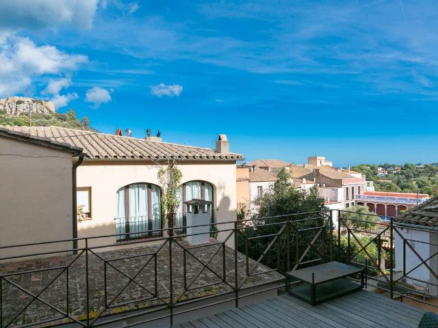Casa adosada en Venta en Begur pueblo