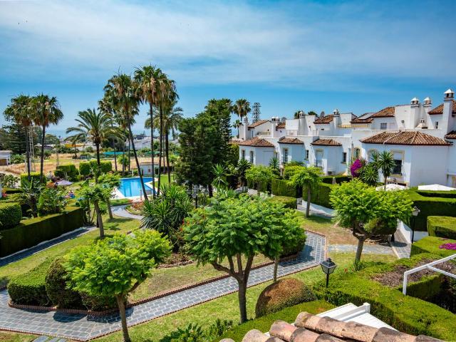 Casa adosada en Venta en Bel Air