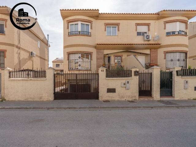 Casa adosada en Venta en Belicena