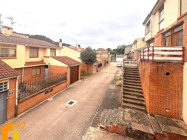 Casa adosada en Venta en Belorado