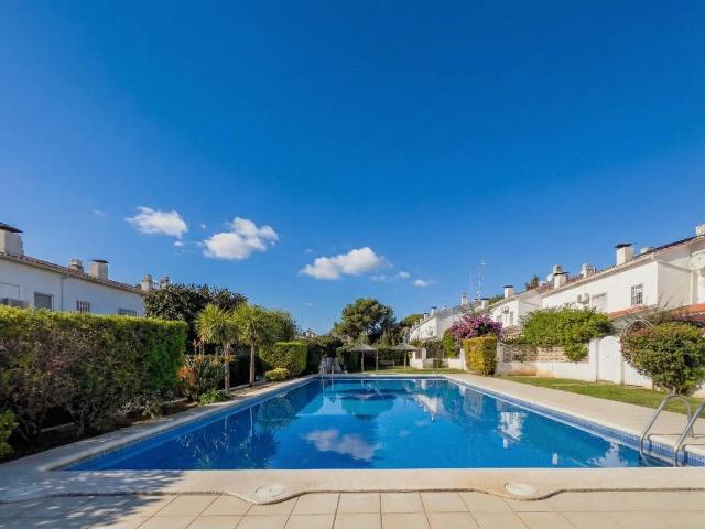 Casa adosada en Venta en Bellamar