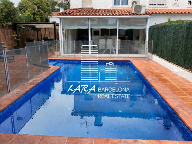 Casa adosada en Venta en Bellamar