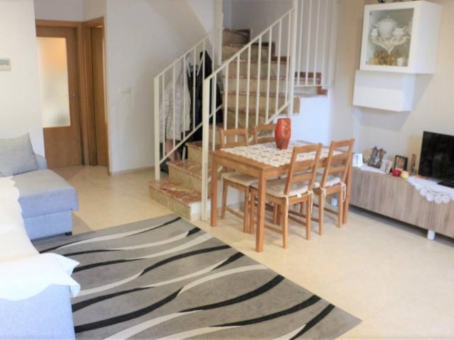 Casa adosada en Venta en Bellreguard