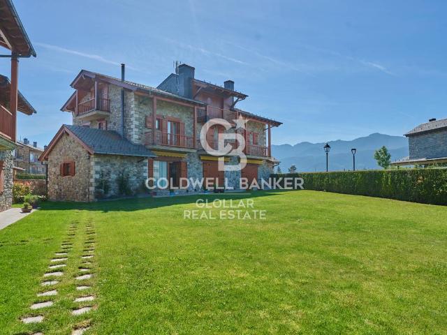 Casa adosada en Venta en Bellver de Cerdanya
