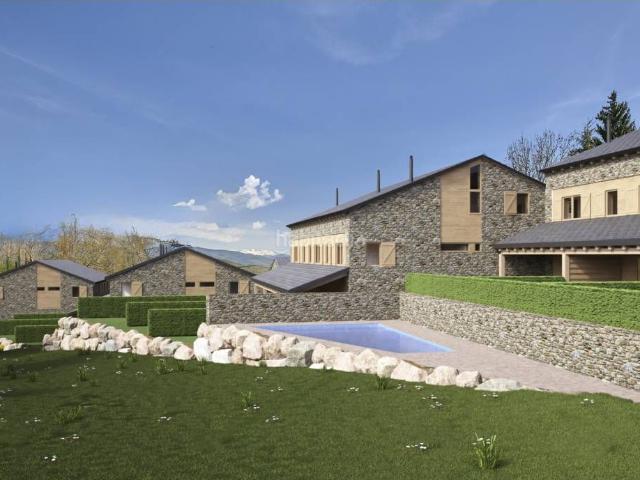 Casa adosada en venta en Bellver de Cerdanya. Venta de casa en Bor. Casas adosadas Bellver de.