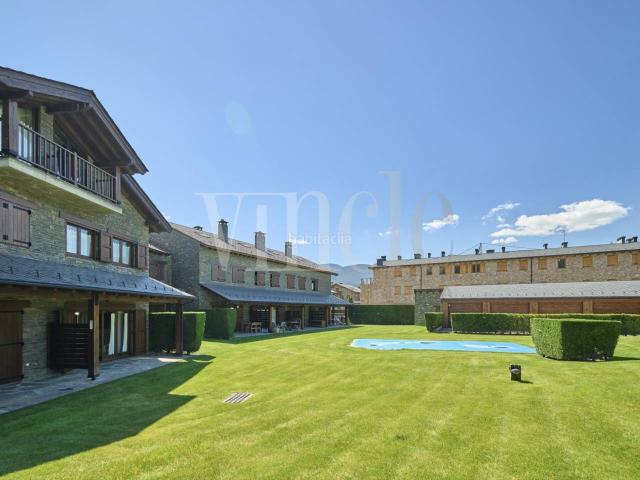 Casa adosada en venta en Bellver de Cerdanya. Casa Adosada en Venta en Bellver de Cerdanya. Casas adosadas Bellver de.