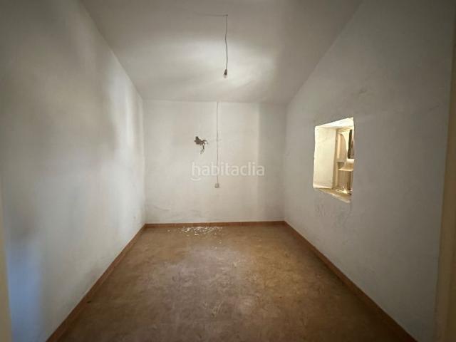 Casa adosada en venta en Benamargosa. Casas adosadas.