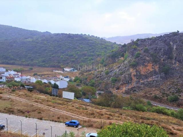Casa adosada en venta en Benaoján. Chalet adosado en venta en Calle Fuente, 43. Casas adosadas.