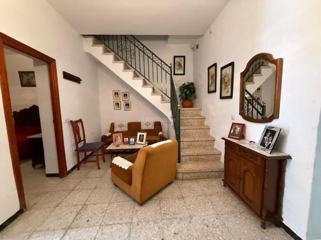Casa adosada en venta en Benacazón. Casas adosadas.