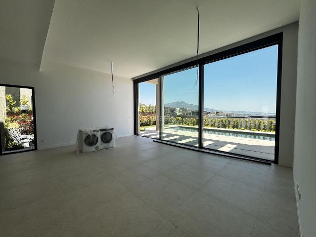 Casa adosada en venta en Benahavís, Benahavís pueblo. Casas adosadas.
