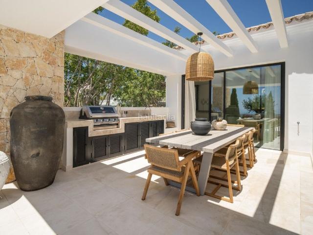 Casa adosada en venta en Benahavís, La Quinta. Casas adosadas.