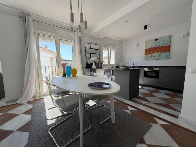 Casa adosada en venta en Benahavís, La Quinta. Encantadora casa adosada con vistas panorámicas al mar en La Heredia. Casas adosadas.