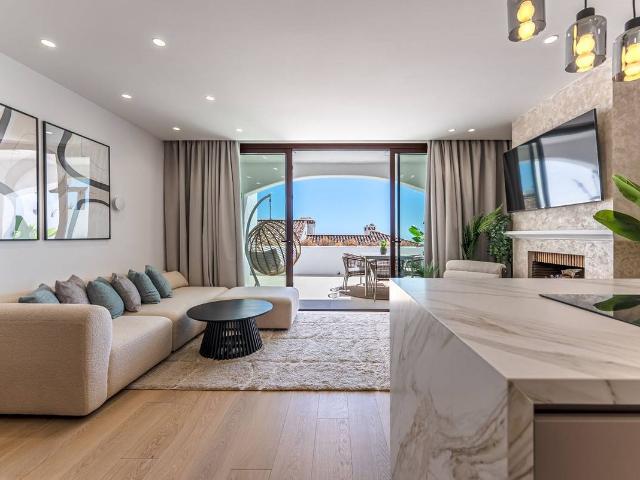 Casa adosada en Venta en Benahavís pueblo