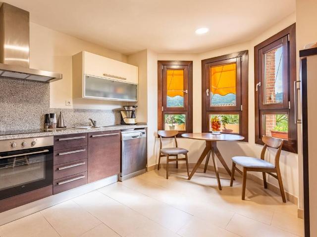 Casa adosada en Venta en Benahavís pueblo