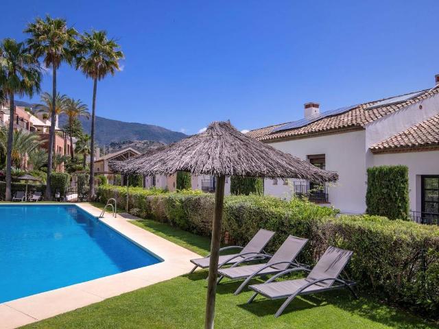 Casa adosada en Venta en Benahavís pueblo