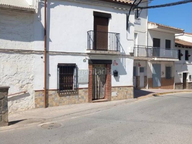 Casa adosada en venta en Benalúa de las Villas. Casa adosada en venta en Benalúa de las Villas con jardín. Casas adosadas Benalúa de las.