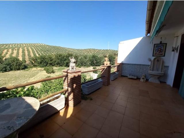 Casa adosada en Venta en Benalúa de las Villas