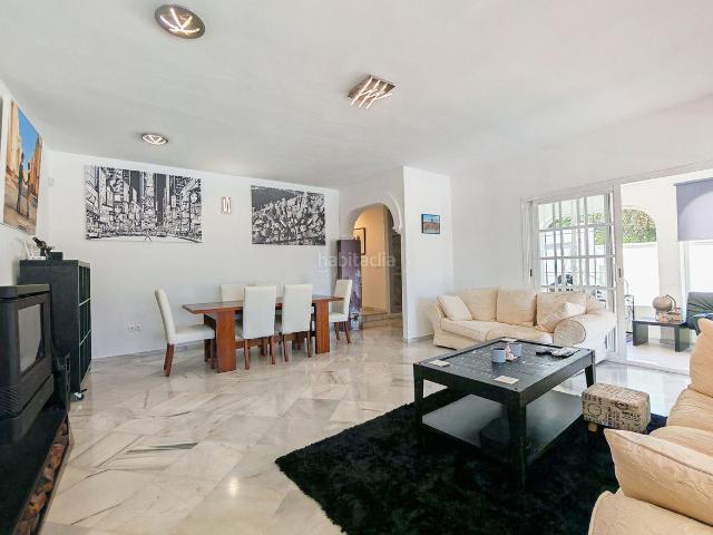 Casa adosada en venta en Benalmádena, Montealto Monterrey. Casas adosadas.