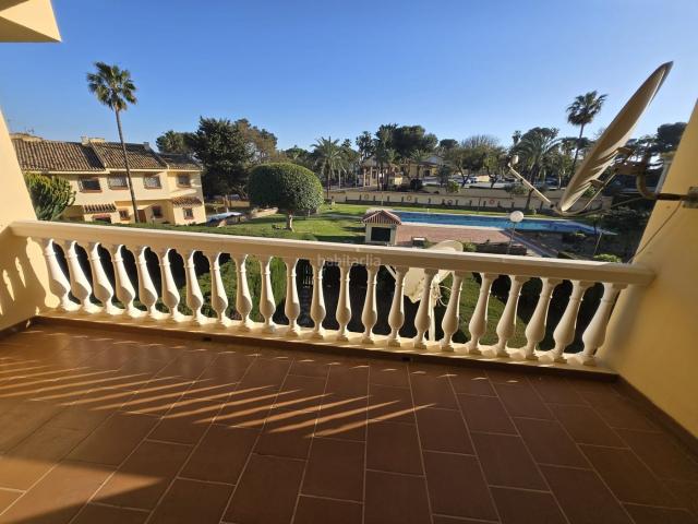 Casa adosada en venta en Benalmádena, Nueva Torrequebrada. Casas adosadas.