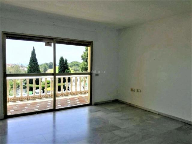 Casa adosada en venta en Benalmádena, Nueva Torrequebrada. Fantástico adosado en venta en el exclusivo Campo de Golf de Torrequebrada Benalmádena. Casas adosadas.