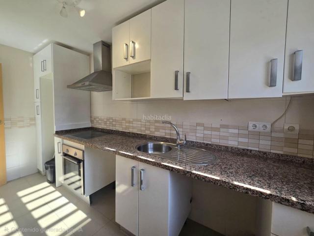 Casa adosada en venta en Benalmádena, Parque de la Paloma. ESPECTACULAR CHALET ADOSADO ENTRE LA PLAYA Y EL CENTRO. Casas adosadas.