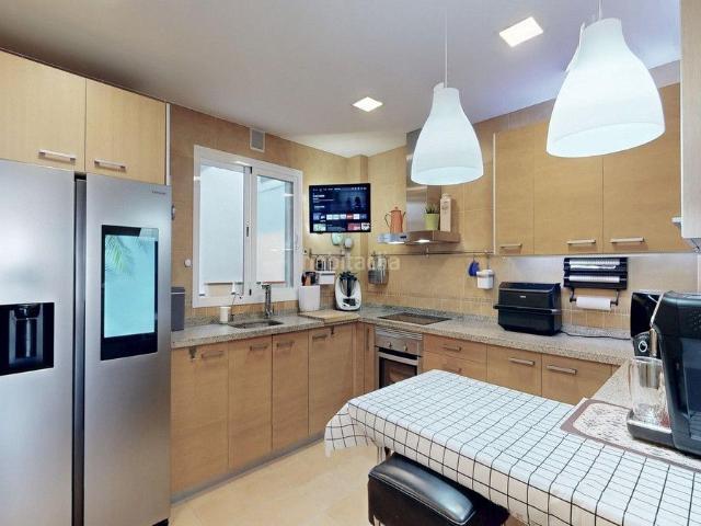 Casa adosada en venta en Benalmádena, Torremuelle. Casas adosadas.