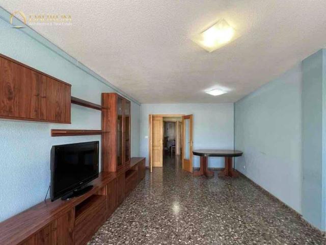 Casa adosada en Venta en Benimodo