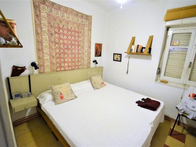 Casa adosada en venta en Benidorm, Colonia Madrid. SE VENDEN DOS ADOSADOS DE SEIS DORMITORIOS PARA REFORMAR EN BENIDORM. Casas adosadas.