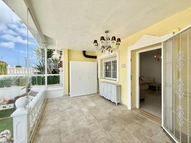 Casa adosada en venta en Benijófar.. Casas adosadas.